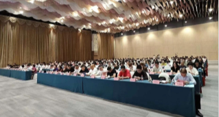 聚力合并强根基 深耕行业创未来——海宁市皮革与服装协会圆满换届 聚力助推时尚产业高质量发展